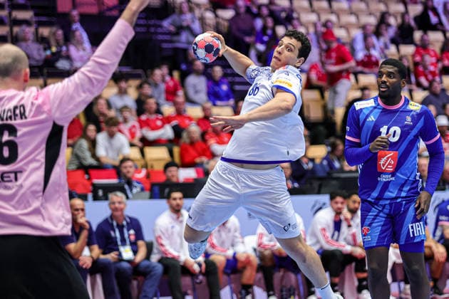 86Brandao, Ricardo in action Match between FRANCE VS PORTUGAL valid for Men s EHF EURO 2026 at Jyske Bank Boxen in Herning on 24 January 2026. Herning Jyske Bank Boxen Herning Denmark Copyright: xIMAGOx xPRIMExSPORTSxIMAGESx xANGELOxMOREIRAx