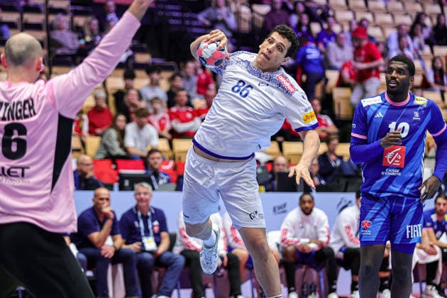 86Brandao, Ricardo in action Match between FRANCE VS PORTUGAL valid for Men s EHF EURO 2026 at Jyske Bank Boxen in Herning on 24 January 2026. Herning Jyske Bank Boxen Herning Denmark Copyright: xIMAGOx xPRIMExSPORTSxIMAGESx xANGELOxMOREIRAx