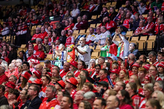 FANS PORTUGAL in action Match between FRANCE VS PORTUGAL valid for Men s EHF EURO 2026 at Jyske Bank Boxen in Herning on 24 January 2026. Herning Jyske Bank Boxen Herning Denmark Copyright: xIMAGOx xPRIMExSPORTSxIMAGESx xANGELOxMOREIRAx