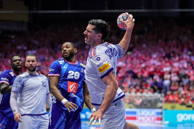 13Salvador, Salvador in action Match between FRANCE VS PORTUGAL valid for Men s EHF EURO 2026 at Jyske Bank Boxen in Herning on 24 January 2026. Herning Jyske Bank Boxen Herning Denmark Copyright: xIMAGOx xPRIMExSPORTSxIMAGESx xANGELOxMOREIRAx