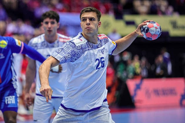 26Costa, Francisco in action Match between FRANCE VS PORTUGAL valid for Men s EHF EURO 2026 at Jyske Bank Boxen in Herning on 24 January 2026. Herning Jyske Bank Boxen Herning Denmark Copyright: xIMAGOx xPRIMExSPORTSxIMAGESx xANGELOxMOREIRAx
