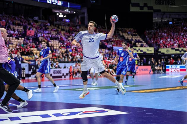 26Costa, Francisco in action Match between FRANCE VS PORTUGAL valid for Men s EHF EURO 2026 at Jyske Bank Boxen in Herning on 24 January 2026. Herning Jyske Bank Boxen Herning Denmark Copyright: xIMAGOx xPRIMExSPORTSxIMAGESx xANGELOxMOREIRAx