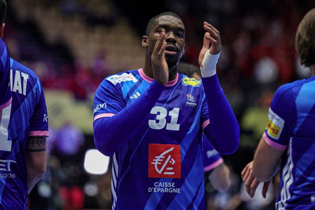 31Nahi, Dylan in action Match between FRANCE VS PORTUGAL valid for Men s EHF EURO 2026 at Jyske Bank Boxen in Herning on 24 January 2026. Herning Jyske Bank Boxen Herning Denmark Copyright: xIMAGOx xPRIMExSPORTSxIMAGESx xANGELOxMOREIRAx