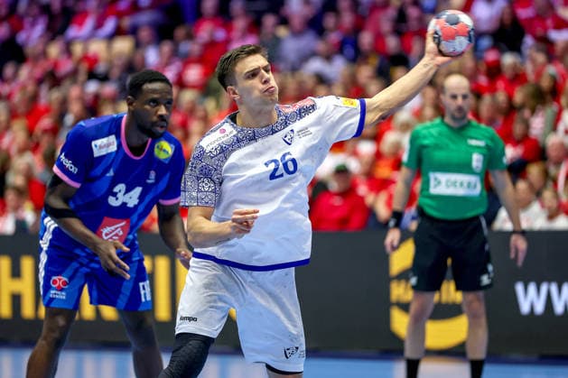 24 01 2026, Handball, Men s EHF EURO 2026, France Portugal, Jyske Bank Boxen in Herning, Denmark, Main Round Francisco Mota Costa Portugal 26 Denmark