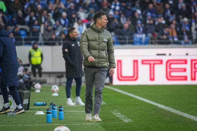 Germany, Soccer, 2 Bundesliga, Season 2025 2026, Karlsruher SC vs Herta BSC BBBank Wildpark Karlsruhe Christian Eichner Karlsruher SC, Coach Karlsruhe BBBank Wildpark Baden Württemberg Germany Copyright: xFINLEYxMÖRCHx