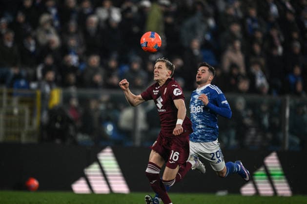 CALCIO - Serie A - Como 1907 vs Torino FC Marcus Pedersen of Torino FC in action during the Italian Serie A football match between Calcio Como and Torino FC on January 24, 2026 at the Giuseppe Senigallia stadium in Como, Italy Photo Tiziano Ballabio Como Italy  Copyright: xIPAxSport ABACAx