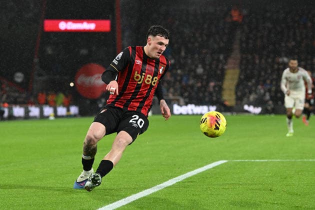 Bournemouth v Liverpool, Premier League Alex Jimenez (20) of AFC Bournemouth on the attack during the Premier League match between Bournemouth and Liverpool at the Vitality Stadium, Bournemouth, UK on 24 January 2026. Bournemouth Vitality Stadium Dorset UK Editorial use only DataCo restrictions apply See www.football-dataco.com , Copyright: xGrahamxHuntx PSI-23639-0035