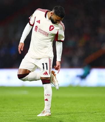 Mohamed Salah of Liverpool. AFC Bournemouth v Liverpool, Premier League, Football, Vitality Stadium, Bournemouth, UK - 24 Jan 2026Bournemouth Vitality Stadium United Kingdom EDITORIAL USE ONLY No use with unauthorised audio, video, data, fixture lists, club league logos or live services. Online in-match use limited to 120 images, no video emulation. No use in betting, games or single club league player publications.  Copyright: xJamesxMarsh Shutterstockx 16426007as