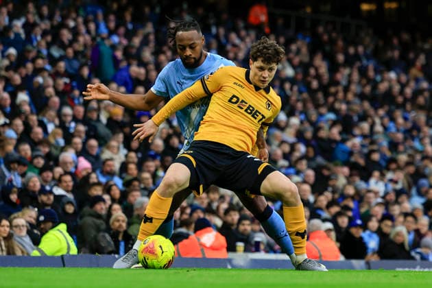 Manchester City v Wolverhampton Wanderers, Premier League Ladislav Krejci (37) of Wolverhampton Wanderers is challenged by Antione Semenyo (42) of Manchester City during the Premier League match between Manchester City and Wolverhampton Wanderers at the Etihad Stadium, Manchester, UK on 24 January 2026. Manchester Etihad Stadium Manchester UK Editorial use only DataCo restrictions apply See www.football-dataco.com , Copyright: xConorxMolloyx PSI-23610-0081