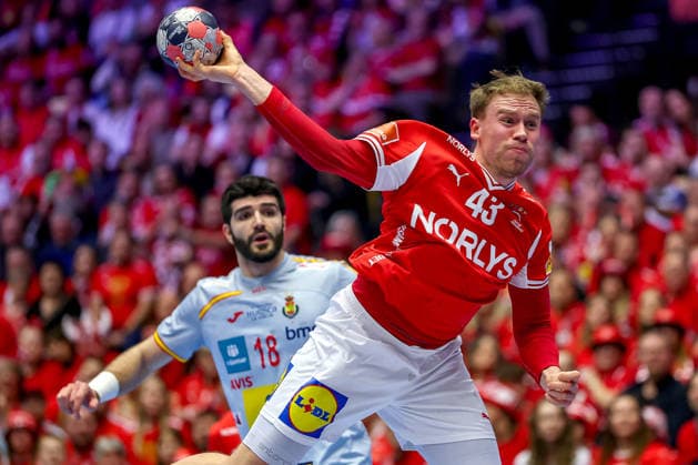 24 01 2026, Handball, Men s EHF EURO 2026, Denmark Spain, Jyske Bank Boxen in Herning, Denmark, Main Round Simon Bogetoft Pytlick Denmark 43 Denmark