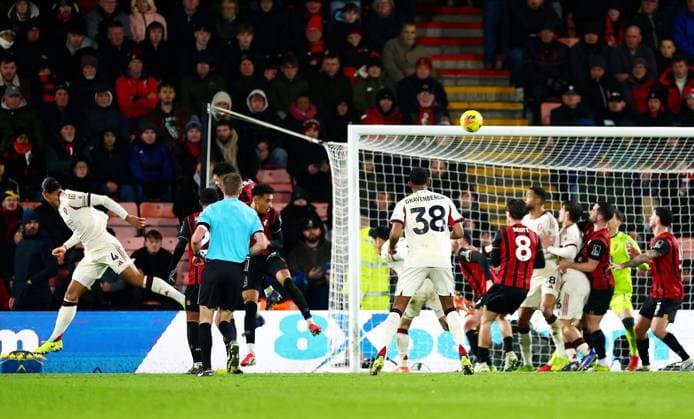Virgil van Dijk of Liverpool scores a goal to make the score 2-1. AFC Bournemouth v Liverpool, Premier League, Football, Vitality Stadium, Bournemouth, UK - 24 Jan 2026Bournemouth Vitality Stadium United Kingdom EDITORIAL USE ONLY No use with unauthorised audio, video, data, fixture lists, club league logos or live services. Online in-match use limited to 120 images, no video emulation. No use in betting, games or single club league player publications.  Copyright: xJamesxMarsh Shutterstockx 16426007bn
