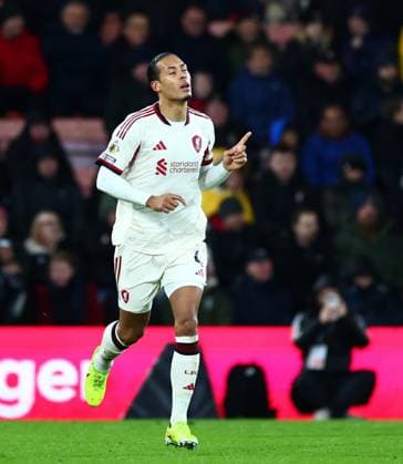 Virgil van Dijk of Liverpool celebrates scoring a goal after making the score 2-1. AFC Bournemouth v Liverpool, Premier League, Football, Vitality Stadium, Bournemouth, UK - 24 Jan 2026Bournemouth Vitality Stadium United Kingdom EDITORIAL USE ONLY No use with unauthorised audio, video, data, fixture lists, club league logos or live services. Online in-match use limited to 120 images, no video emulation. No use in betting, games or single club league player publications.  Copyright: xJamesxMarsh Shutterstockx 16426007bo