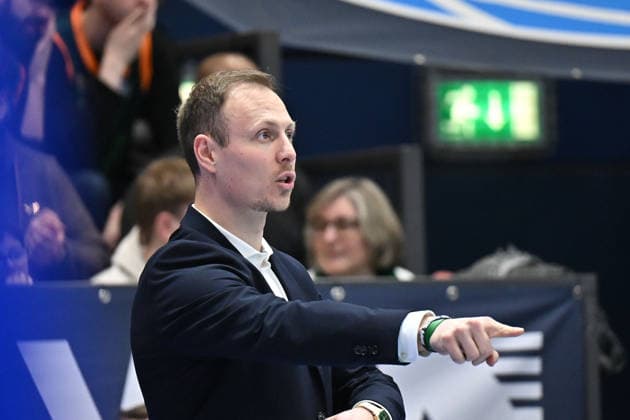 Jacques Schneider Trier, Head Coach , Syntainics MBC vs Vet Concept Gladiators Trier, Basketball, 1 Bundesliga, Men, 17 Matchday Main Round, Season 2025 26, 24 01 2026 Weißenfels Stadthalle Sachsen Anhalt Germany