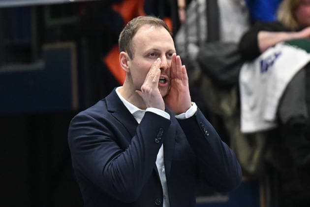 Jacques Schneider Trier, Head Coach , Syntainics MBC vs Vet Concept Gladiators Trier, Basketball, 1 Bundesliga, Men, 17 Matchday Main Round, Season 2025 26, 24 01 2026 Weißenfels Stadthalle Sachsen Anhalt Germany