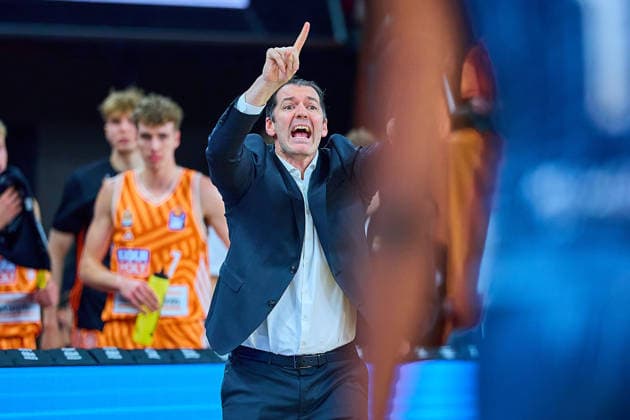 Tyron McCoy ratiopharm ulm, Assistant Coach gestures GER, ratiopharm ulm vs MLP Academics Heidelberg, Basketball, Matchday 17, EasyCredit Bundesliga, Season 2025 2026, 24 01 2026 GER, ratiopharm ulm vs MLP Academics Heidelberg, Basketball, Matchday 17, EasyCredit Bundesliga, Season 2025 2026, 24 01 2026 New Ulm Copyright: xEibner-Pressefoto GeraldxOelze-dexStoppanyx EP_ODS