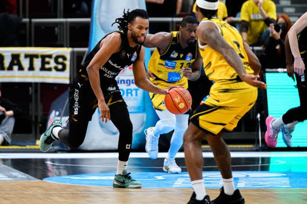 Ludwigsburg, BBL 25 26 MHP Riesen Ludwigsburg vs Basketball Loewen Braunschweig Chip Flanigan Braunschweig Ludwigsburg MHP Arena Baden Württemberg Germany