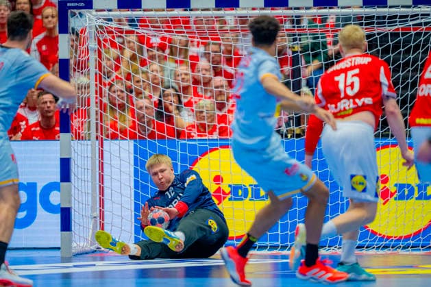 Handball European Championship 2026 Spain Denmark Herning, Denmark 20260124 Denmark s goalkeeper Emil Nielsen during the European Championship handball match between Spain and Denmark at Boxen arena in Herning Photo Stian Lysberg Solum NTB Herning Denmark EDITORIAL USE ONLY RESTRICTED USE FOR BETTING COMPANIES  Copyright: xStianxLysbergxSolumx xNTBx