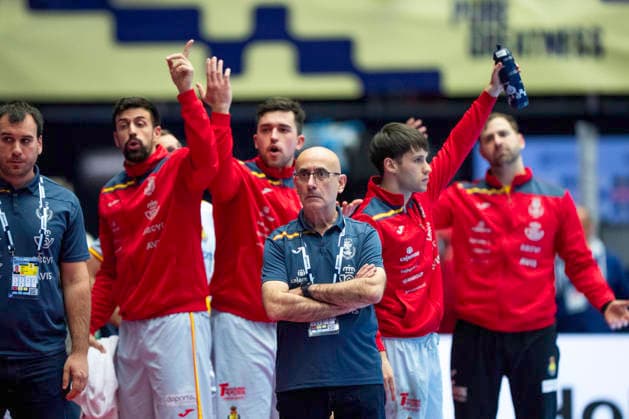 EM men s handball Denmark Spain Spain s national coach Jordi Ribera reacts during the men s handball match between Denmark and Spain in EHF Euro 2026 group B at Jyske Bank Boxen in Herning, Saturday, January 24, 2026 Photo Bo Amstrup Ritzau Scanpix , Herning Denmark Mors  Copyright: BoxAmrstrupx xRitzauxScanpix BoxAmstrupx spdk20260124-201141-L