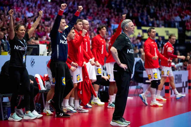 Men s Handball European Championship Denmark Spain Denmark s national coach Nikolaj Jacobsen reacts during the men s handball match between Denmark and Spain in EHF Euro 2026 group B at Jyske Bank Boxen in Herning, Saturday, January 24, 2026 Photo Bo Amstrup Ritzau Scanpix , Herning Denmark Mors  Copyright: BoxAmrstrupx xRitzauxScanpix BoxAmstrupx spdk20260124-201331-L