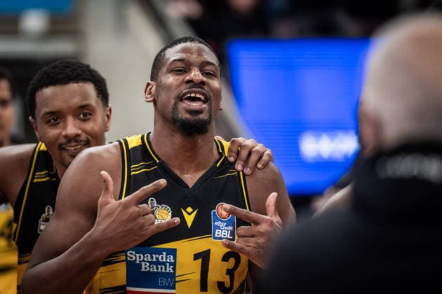 Yorman Polas Bartolo MHP RIESEN Ludwigsburg, 13 cheers, joy, poses for the camera GER, MHP Riesen Ludwigsburg Basketball Loewen Braunschweig, easycredit BBL, Basketball, Bundesliga, Matchday 17, Season 2025 2026, 24 01 2026 GER, MHP Riesen Ludwigsburg Basketball Loewen Braunschweig, easycredit BBL, Basketball, Bundesliga, Matchday 17, Season 2025 2026, 24 01 2026 Ludwigsburg Copyright: xSandyxDinkelackerx EP_SDR