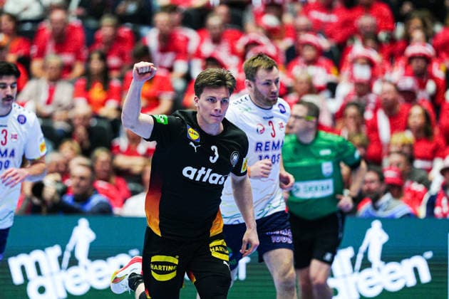 Goal celebration Nils Lichtlein Germany, 03 DEN, Germany vs Norway, Handball, EHF European Championship 2026, Main Round, Matchday 2, 24 01 2026 DEN, Germany vs Norway, Handball, EHF European Championship 2026, Main Round, Matchday 2, 24 01 2026 Herning Copyright: xEibner-Pressefoto MarcelxvonxFehrnx EP_MFN