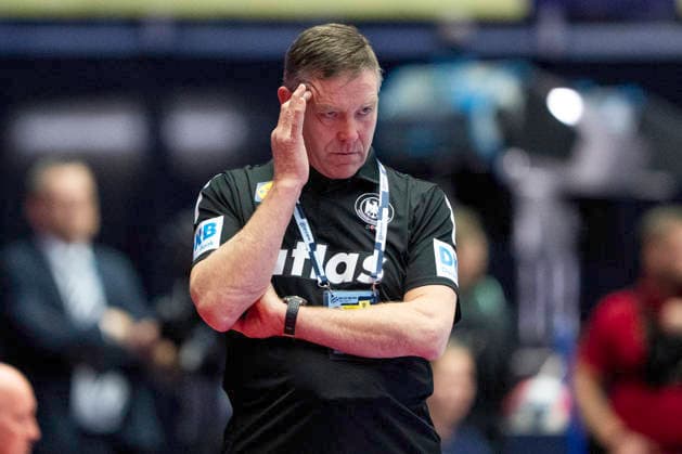 Men s Handball European Championship Germany Norway Germany s national coach Alfred Gislason reacts during the men s handball match between Germany and Norway in EHF Euro 2026 group B at Jyske Bank Boxen in Herning, Saturday, January 24, 2026 Photo Bo Amstrup Ritzau Scanpix , Herning Denmark Mors  Copyright: BoxAmrstrupx xRitzauxScanpix BoxAmstrupx spdk20260124-211308-L