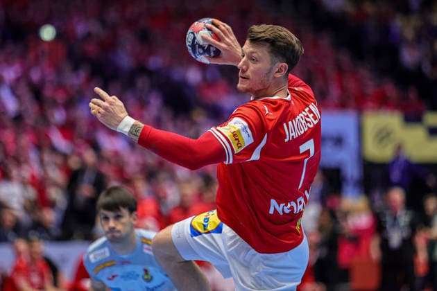 7Jakobsen, Emil in action Match between SPAIN VS DENMARK valid for Men s EHF EURO 2026 at Jyske Bank Boxen in Herning on 24 January 2026. Herning Jyske Bank Boxen Herning Denmark Copyright: xIMAGOx xPRIMExSPORTSxIMAGESx xANGELOxMOREIRAx