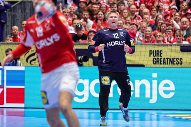 12Nielsen, Emil in action Match between SPAIN VS DENMARK valid for Men s EHF EURO 2026 at Jyske Bank Boxen in Herning on 24 January 2026. Herning Jyske Bank Boxen Herning Denmark Copyright: xIMAGOx xPRIMExSPORTSxIMAGESx xANGELOxMOREIRAx