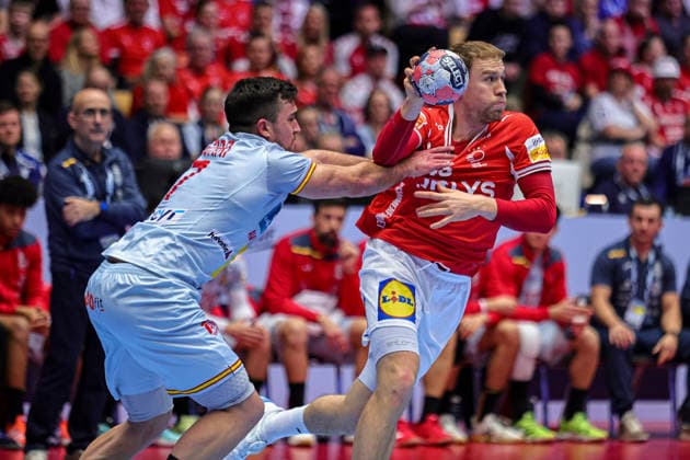 43Pytlick, Simon in action Match between SPAIN VS DENMARK valid for Men s EHF EURO 2026 at Jyske Bank Boxen in Herning on 24 January 2026. Herning Jyske Bank Boxen Herning Denmark Copyright: xIMAGOx xPRIMExSPORTSxIMAGESx xANGELOxMOREIRAx
