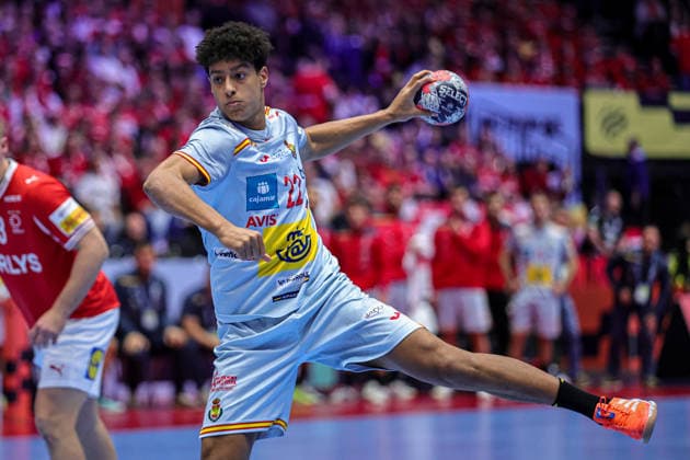 22Fis, Marcos in action Match between SPAIN VS DENMARK valid for Men s EHF EURO 2026 at Jyske Bank Boxen in Herning on 24 January 2026. Herning Jyske Bank Boxen Herning Denmark Copyright: xIMAGOx xPRIMExSPORTSxIMAGESx xANGELOxMOREIRAx