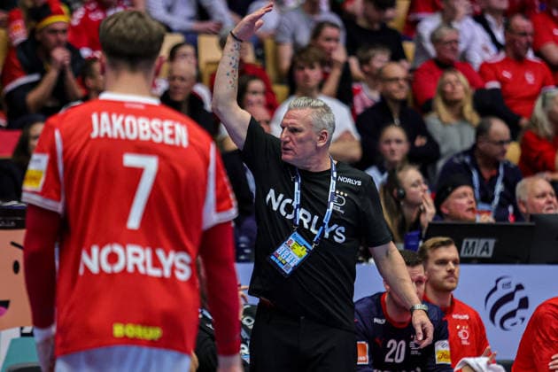 10Dujshebaev, Alex in action Match between SPAIN VS DENMARK valid for Men s EHF EURO 2026 at Jyske Bank Boxen in Herning on 24 January 2026. Herning Jyske Bank Boxen Herning Denmark Copyright: xIMAGOx xPRIMExSPORTSxIMAGESx xANGELOxMOREIRAx