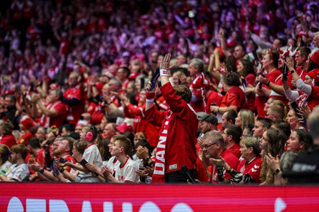 FANS in action Match between SPAIN VS DENMARK valid for Men s EHF EURO 2026 at Jyske Bank Boxen in Herning on 24 January 2026. Herning Jyske Bank Boxen Herning Denmark Copyright: xIMAGOx xPRIMExSPORTSxIMAGESx xANGELOxMOREIRAx