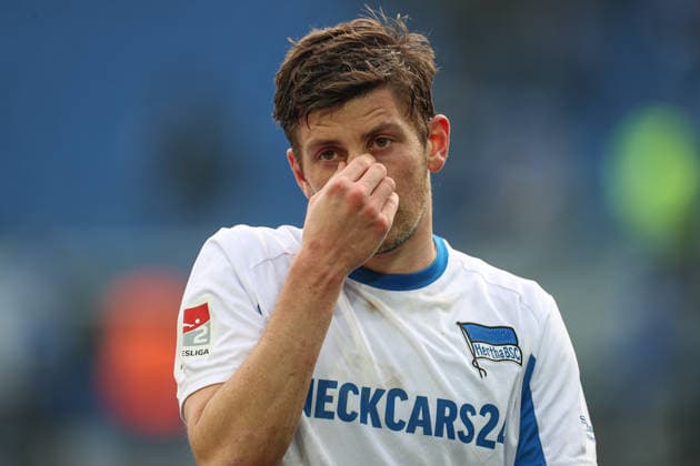 Kownacki Dawid Hertha BSC, 09 looks thoughtful, Karlsruher SC vs Hertha BSC, 2 Bundesliga, 19 Matchday, 2025 2026, 24 01 2026, DFL REGULATES PROHIBIT ANY USE OF PHOTOGRAPHS AS IMAGE SEQUENCES AND OR QUASI VIDEO, Karlsruher SC vs Hertha BSC, 2 Bundesliga, 19 Matchday, 2025 2026, 24 01 2026 Karlsruhe Copyright: xEibner-Pressefoto JanxPrihodax EP_JPA