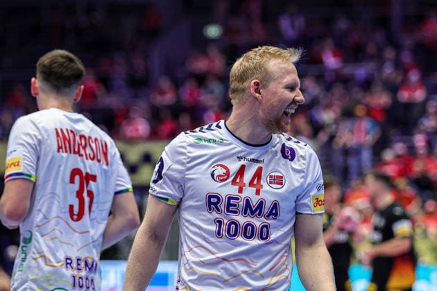 44Gulliksen, Kevin in action Match between NORWAY VS GERMANY valid for Men s EHF EURO 2026 at Jyske Bank Boxen in Herning on 24 January 2026. Herning Jyske Bank Boxen Herning Denmark Copyright: xIMAGOx xPRIMExSPORTSxIMAGESx xANGELOxMOREIRAx