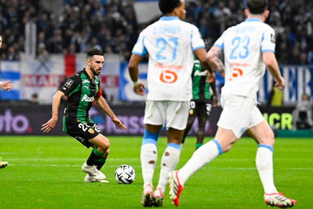 FOOTBALL : Olympique de Marseille VS RC Lens - Ligue 1 McDonald s - 24 01 2026 Adrien Thomasson (RC Lens) - Ligue 1 McDonald s match between Olympique de Marseille and Racing Club de Lens on January 24, 2026 at the Orange Velodrome Stadium in Marseille. MarseilleFrance  Copyright: xWilliamxCannarellax