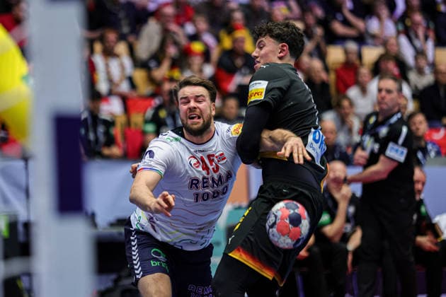 45Schonningsen, Simen in action Match between NORWAY VS GERMANY valid for Men s EHF EURO 2026 at Jyske Bank Boxen in Herning on 24 January 2026. Herning Jyske Bank Boxen Herning Denmark Copyright: xIMAGOx xPRIMExSPORTSxIMAGESx xANGELOxMOREIRAx