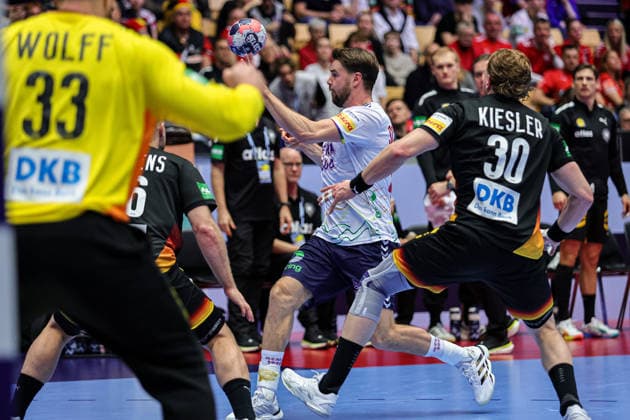 45Schonningsen, Simen in action Match between NORWAY VS GERMANY valid for Men s EHF EURO 2026 at Jyske Bank Boxen in Herning on 24 January 2026. Herning Jyske Bank Boxen Herning Denmark Copyright: xIMAGOx xPRIMExSPORTSxIMAGESx xANGELOxMOREIRAx