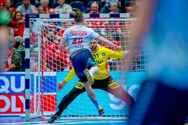 Handball European Championship 2026 Germany Norway Herning, Denmark 20260124 August Pedersen against Germany s goalkeeper Andreas Wolff during the European Championship handball match between Germany and Norway at the Boxen arena in Herning Photo Stian Lysberg Solum NTB Herning Denmark EDITORIAL USE ONLY RESTRICTED USE FOR BETTING COMPANIES  Copyright: xStianxLysbergxSolumx xNTBx
