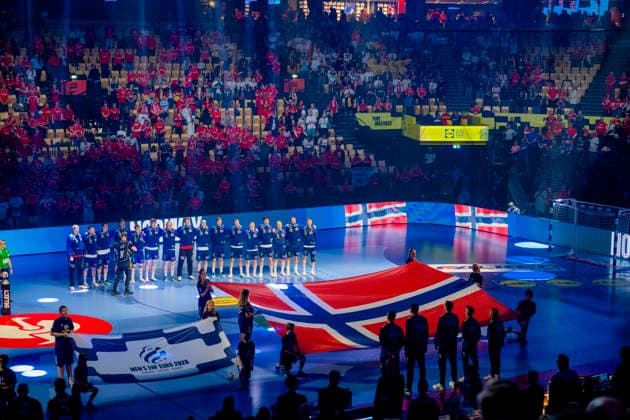 Handball European Championship 2026 Germany Norway Herning, Denmark 20260124 Handball players during the national anthem before the European Championship handball match between Germany and Norway in the Boxen arena in Herning Photo Stian Lysberg Solum NTB Herning Denmark EDITORIAL USE ONLY RESTRICTED USE FOR BETTING COMPANIES  Copyright: xStianxLysbergxSolumx xNTBx