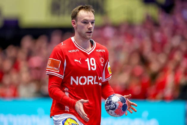 24 01 2026, Handball, Men s EHF EURO 2026, Denmark Spain, Jyske Bank Boxen in Herning, Denmark, Main Round Mathias Gidsel Denmark 19 Denmark