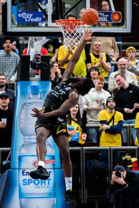 Ludwigsburg, BBL 25 26 MHP Riesen Ludwigsburg vs Basketball Loewen Braunschweig Oluwasimisola Shittu Braunschweig Ludwigsburg MHP Arena Baden Württemberg Germany