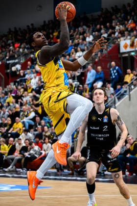 Ludwigsburg, BBL 25 26 MHP Riesen Ludwigsburg vs Basketball Loewen Braunschweig Babacar Sane Ludwigsburg Ludwigsburg MHP Arena Baden Württemberg Germany