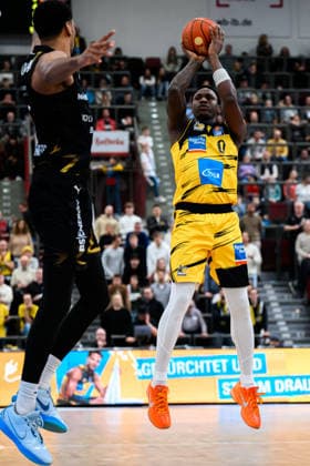 Ludwigsburg, BBL 25 26 MHP Riesen Ludwigsburg vs Basketball Loewen Braunschweig Babacar Sane Ludwigsburg Ludwigsburg MHP Arena Baden Württemberg Germany