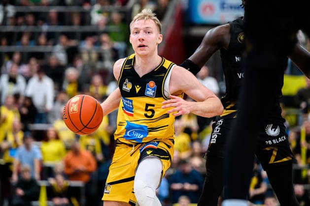 Ludwigsburg, BBL 25 26 MHP Riesen Ludwigsburg vs Basketball Loewen Braunschweig Toms Skuja Ludwigsburg Ludwigsburg MHP Arena Baden Württemberg Germany
