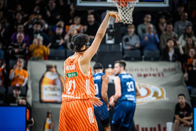Neu Ulm, Germany, 24 01 26 Alec Anigbata ratiopharm ulm gestures, gestures during the Basketball Bundesliga match between ratiopharm ulm vs MLP Academics Heidelberg at ratiopharm Arena on January 24, 2026 in Neu Ulm, Germany Photo by Harry Langer DeFodi Images ratiopharm Arena, Germany, 24 01 26 Alec Anigbata ratiopharm ulm gestures during the Basketball Bundesliga match between ratiopharm ulm vs MLP Academics Heidelberg at Neu Ulm on January 24, 2026 in ratiopharm Arena, Germany Photo by Harry Langer DeFodi Images Photo by Harry Langer DeFodi Images
