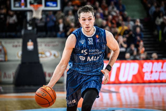 Neu Ulm, Germany, 24 01 26 Ryan Miksell MLP Academics Heidelberg in action, on the ball, single action during the Basketball Bundesliga match between ratiopharm ulm vs MLP Academics Heidelberg at ratiopharm Arena on January 24, 2026 in Neu Ulm, Germany Photo by Harry Langer DeFodi Images ratiopharm Arena, Germany, 24 01 26 Ryan Miksell MLP Academics Heidelberg controls the Ball during the Basketball Bundesliga match between ratiopharm ulm vs MLP Academics Heidelberg at Neu Ulm on January 24, 2026 in ratiopharm Arena, Germany Photo by Harry Langer DeFodi Images Photo by Harry Langer DeFodi Images