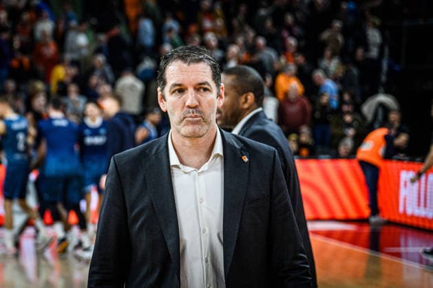 Neu Ulm, Germany, 24 01 26 Head Coach Ty Harrelson ratiopharm ulm looks dejected during the Basketball Bundesliga match between ratiopharm ulm vs MLP Academics Heidelberg at ratiopharm Arena on January 24, 2026 in Neu Ulm, Germany Photo by Harry Langer DeFodi Images ratiopharm Arena, Germany, 24 01 26 Head Coach Ty Harrelson ratiopharm ulm looks dejected during the Basketball Bundesliga match between ratiopharm ulm vs MLP Academics Heidelberg at Neu Ulm on January 24, 2026 in ratiopharm Arena, Germany Photo by Harry Langer DeFodi Images Photo by Harry Langer DeFodi Images