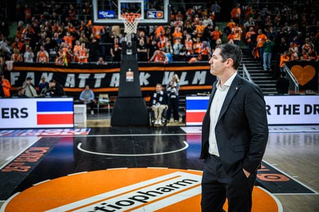 Neu Ulm, Germany, 24 01 26 Head Coach Ty Harrelson ratiopharm ulm looks dejected during the Basketball Bundesliga match between ratiopharm ulm vs MLP Academics Heidelberg at ratiopharm Arena on January 24, 2026 in Neu Ulm, Germany Photo by Harry Langer DeFodi Images ratiopharm Arena, Germany, 24 01 26 Head Coach Ty Harrelson ratiopharm ulm looks dejected during the Basketball Bundesliga match between ratiopharm ulm vs MLP Academics Heidelberg at Neu Ulm on January 24, 2026 in ratiopharm Arena, Germany Photo by Harry Langer DeFodi Images Photo by Harry Langer DeFodi Images