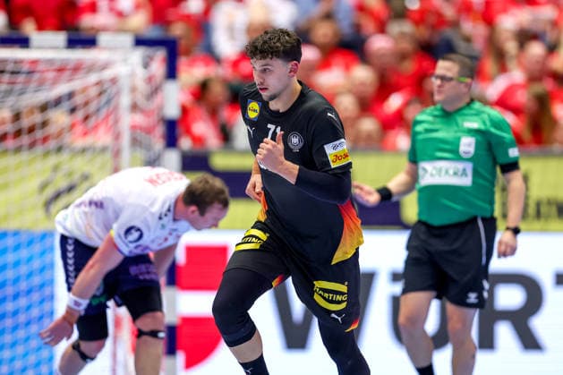 24 01 2026, Handball, Men s EHF EURO 2026, Germany Norway, Jyske Bank Boxen in Herning, Denmark, Main Round Marko Grgic Germany 71 cheering after the goal Denmark