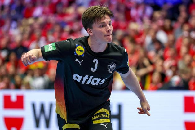 24 01 2026, Handball, Men s EHF EURO 2026, Germany Norway, Jyske Bank Boxen in Herning, Denmark, Main Round Nils Lichtlein Germany 03 Denmark